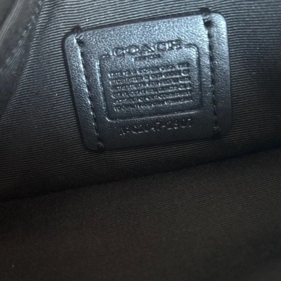 Coach Court Belt bag pink blue white nylon leather amazing condition! - Picture 7 of 13